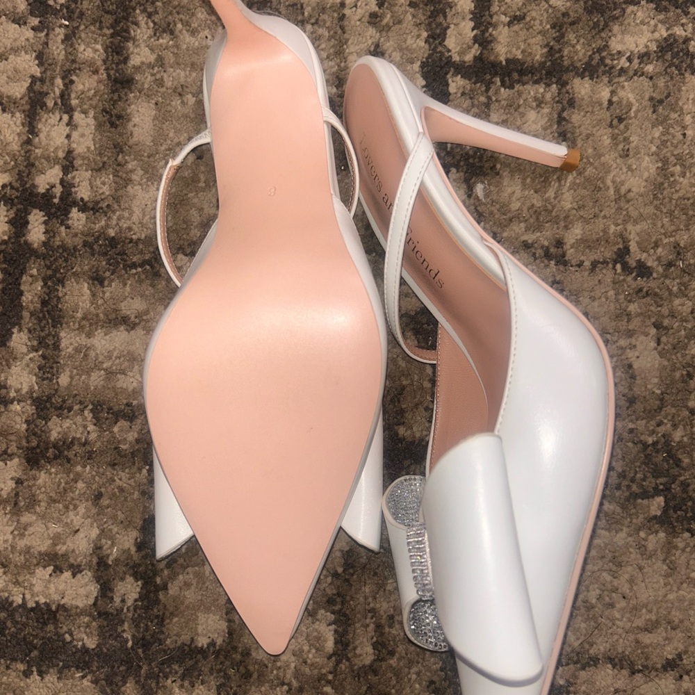 Lovers + Friends White Bow Heels - Picture 4 of 5